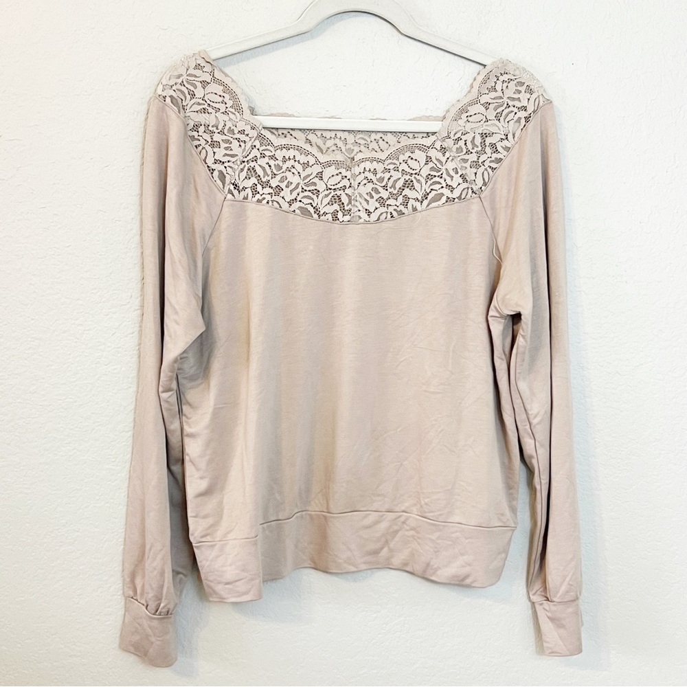 Wishlist Lace Neckline Jersey Knit Blouse‎
